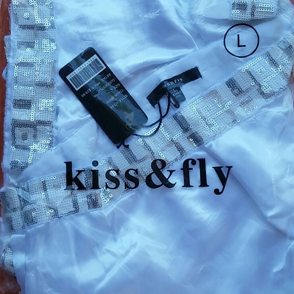 Kiss & fly blouse NWT different sizes & colors - Picture 4 of 8